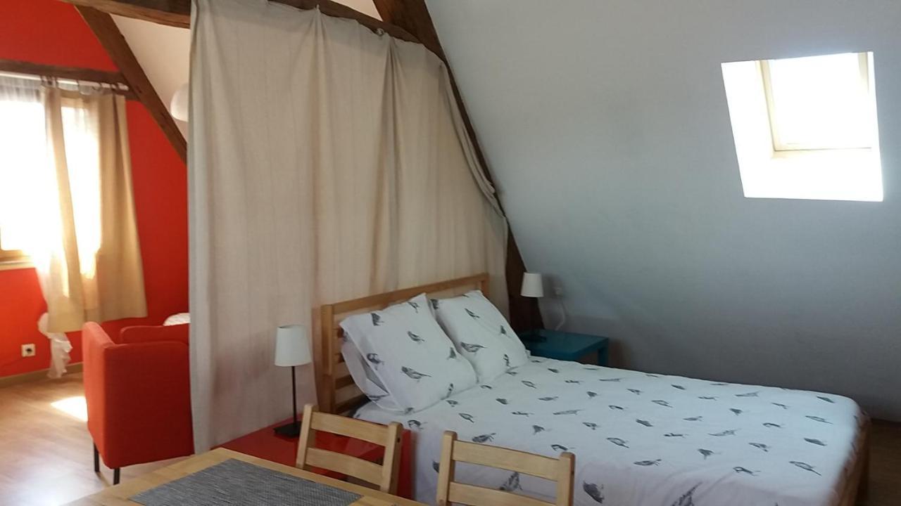 Le Charme Du Chateau Apartment Les Andelys Ngoại thất bức ảnh