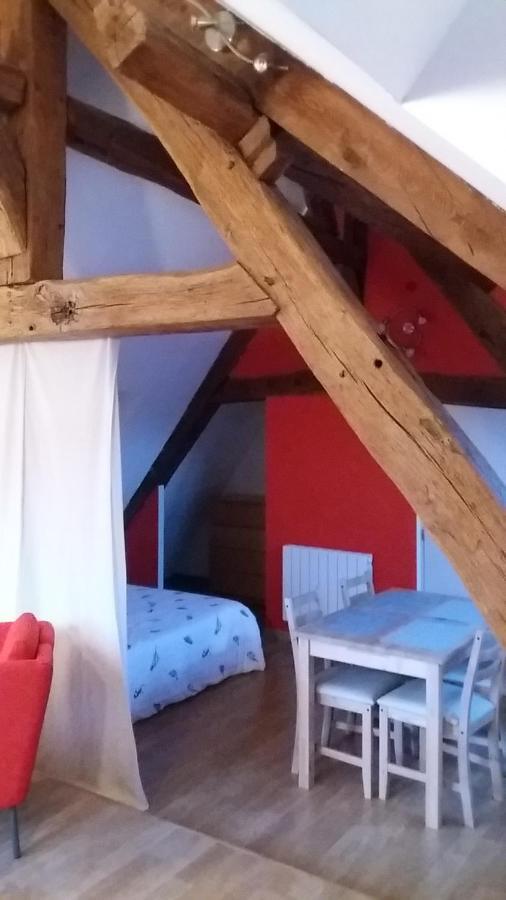 Le Charme Du Chateau Apartment Les Andelys Ngoại thất bức ảnh